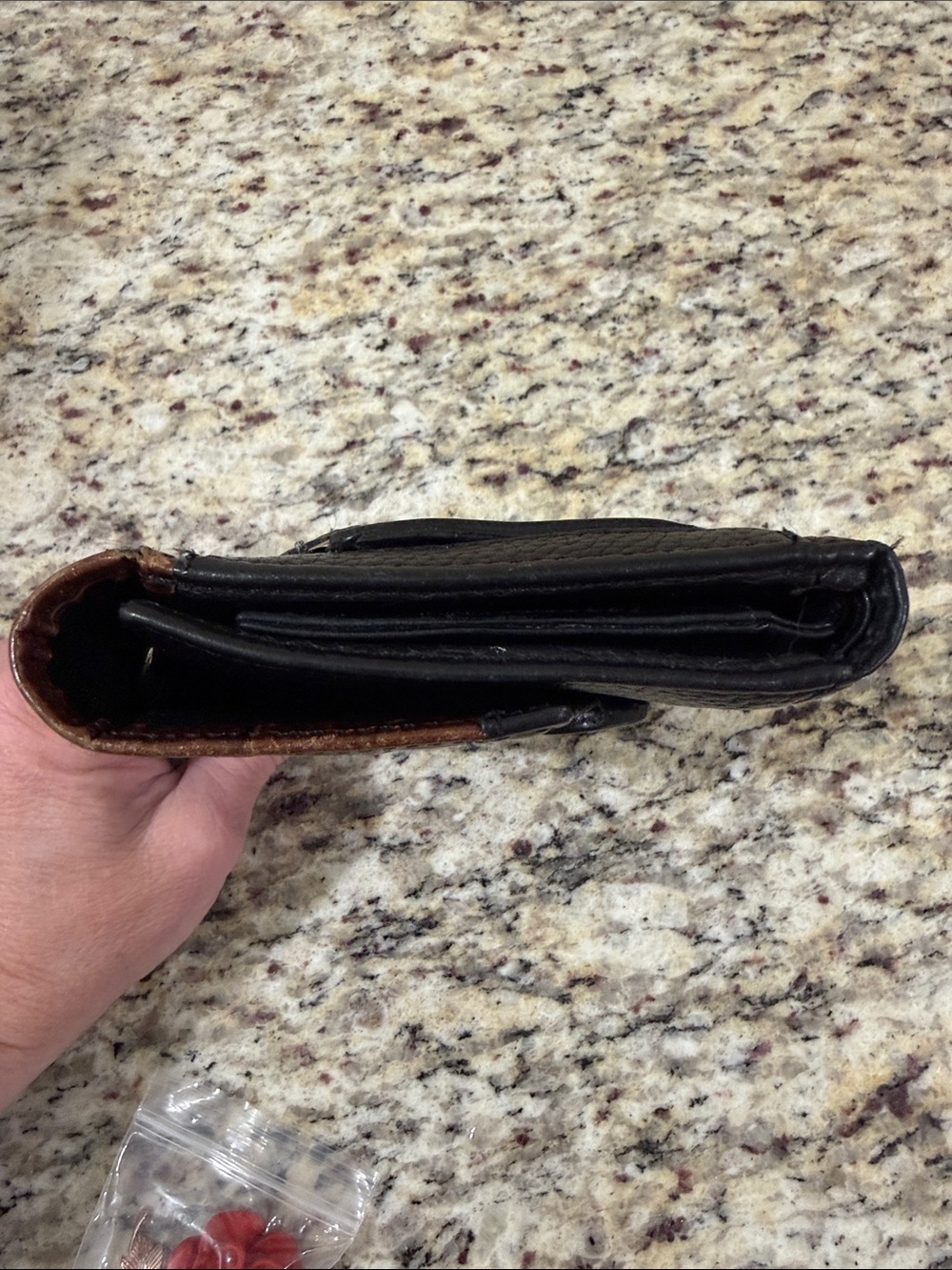 Brighton Leather Organizer Wallet Brown Croc Embossed Black Pebbled Heart Wallet - Picture 5 of 10